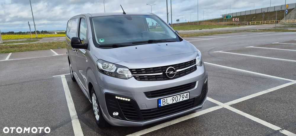 Opel Vivaro - 11