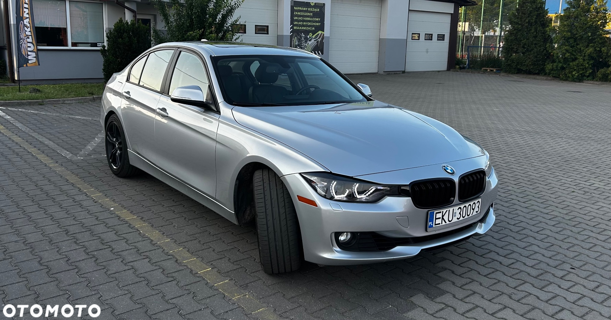 BMW Seria 3 328i xDrive - 2