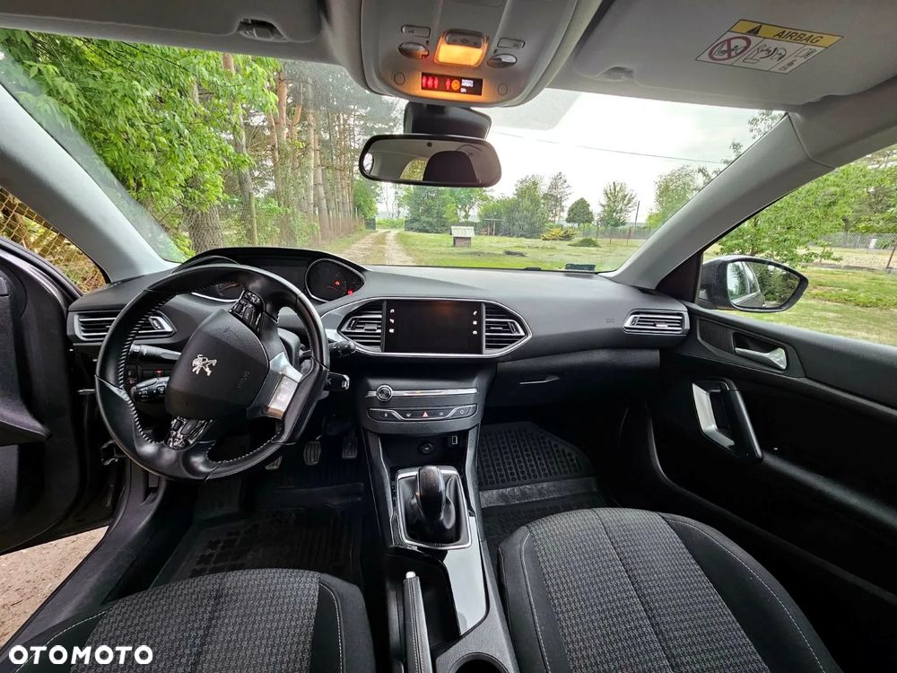 Peugeot 308 - 3