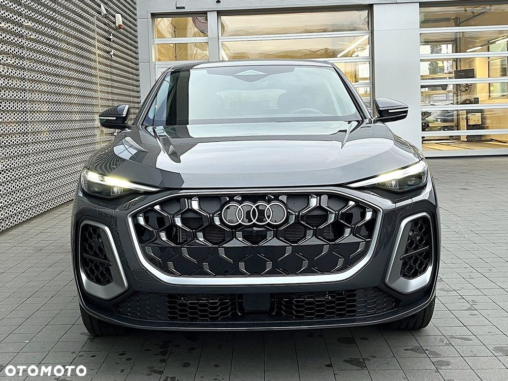 Audi Q5 Sportback - 10