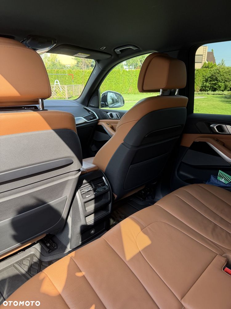 BMW X5 xDrive40i - 10