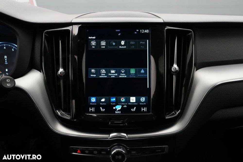 Volvo XC 60 B4 MHEV Momentum Pro - 22