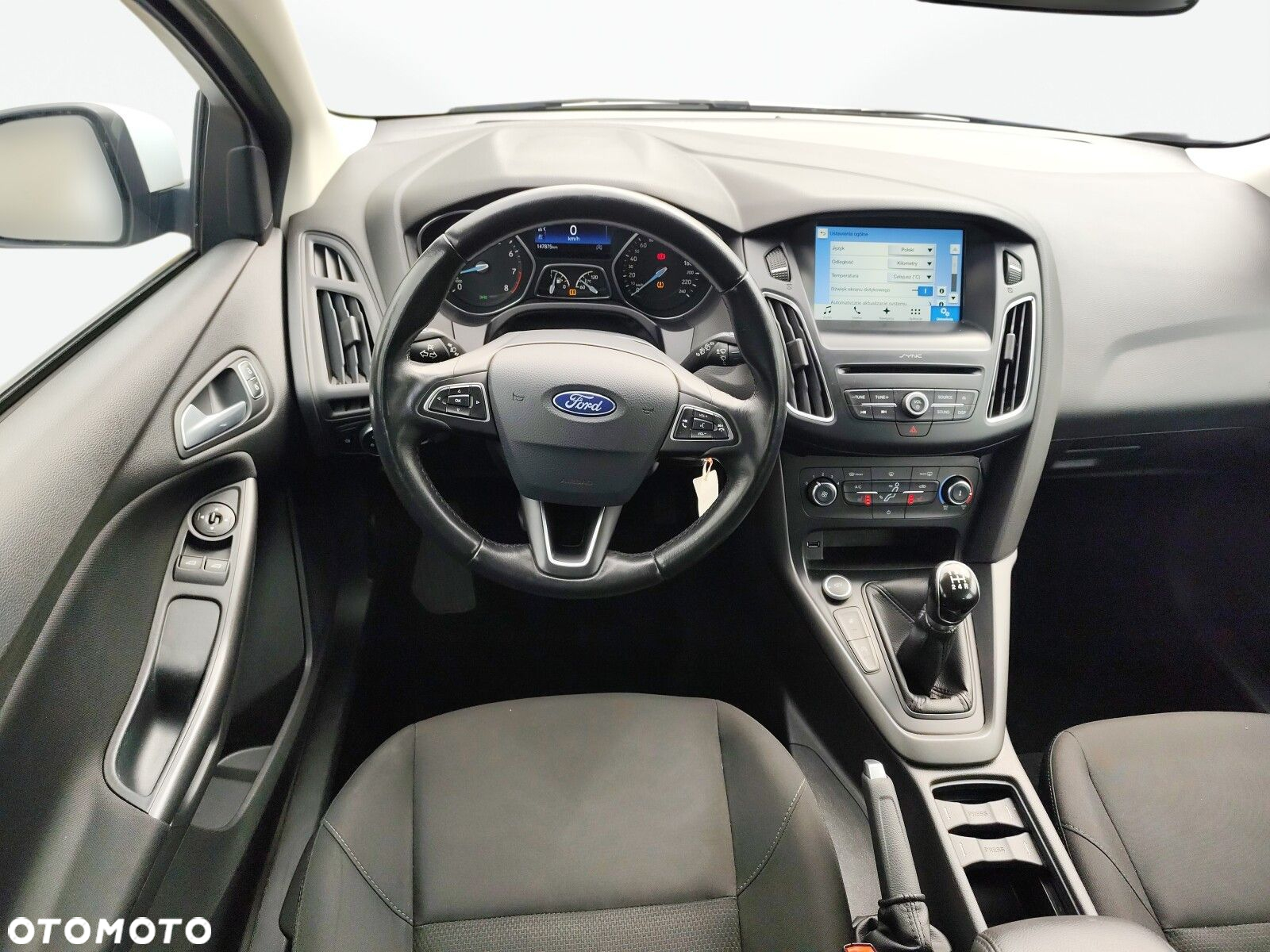 Ford Focus - 13