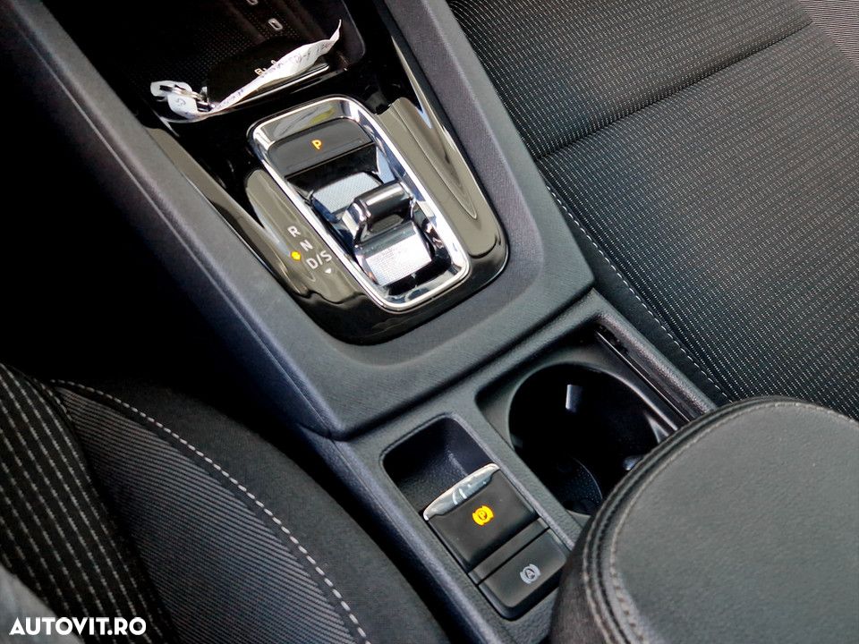 Skoda Octavia 2.0 TDI DSG Ambition - 32