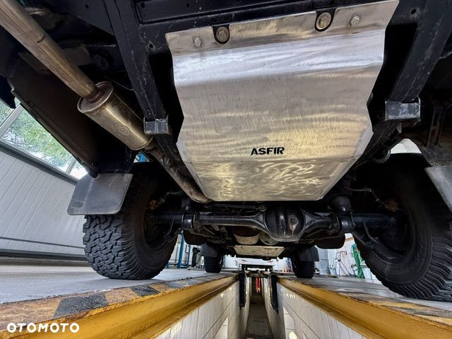Land Rover Discovery - 21