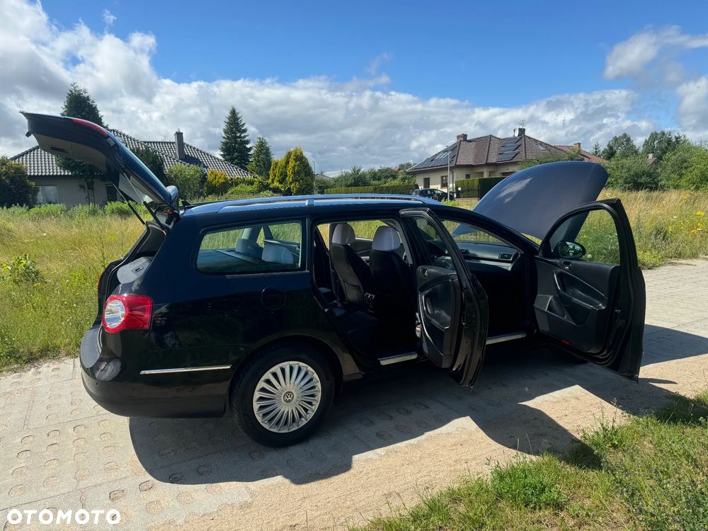Volkswagen Passat 1.9 TDI Trendline - 19