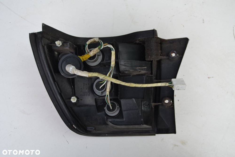Lampy tył lexus LS II 1995-2000r - 10