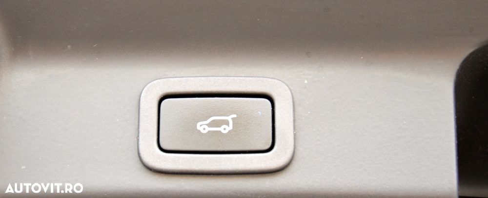 Jaguar F-Pace 20d AWD Aut. R-Sport - 27