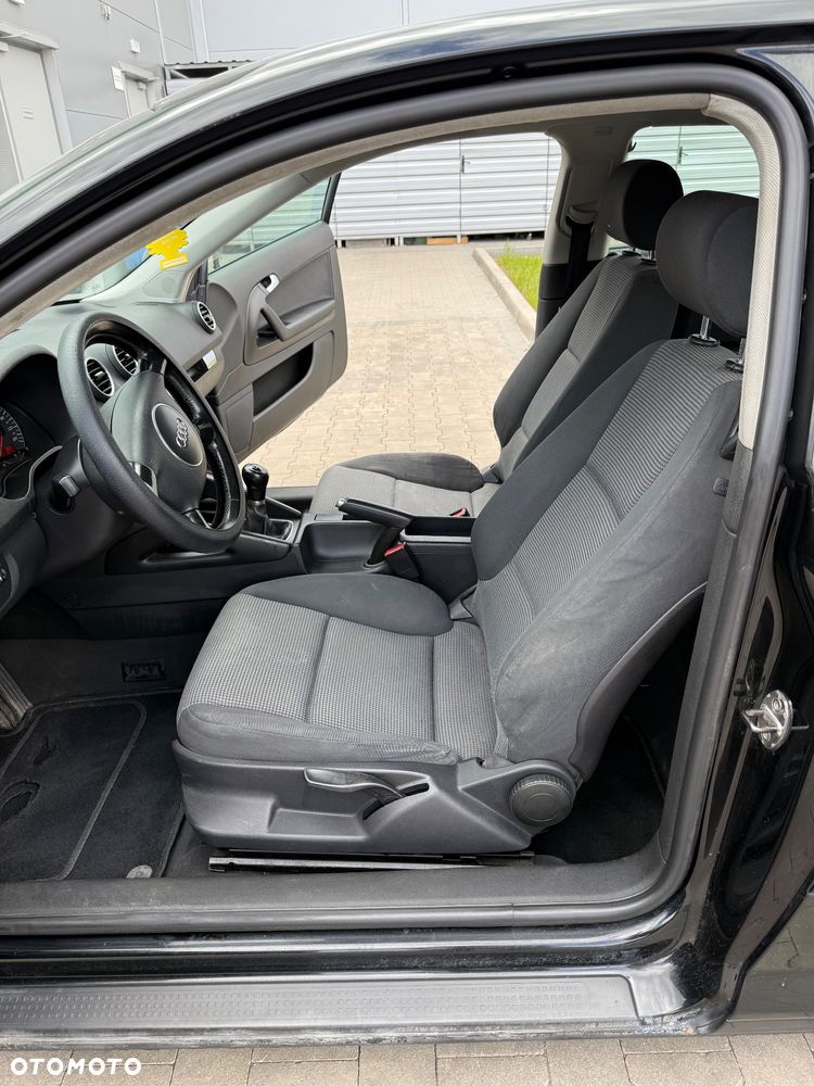 Audi A3 Sportback - 12