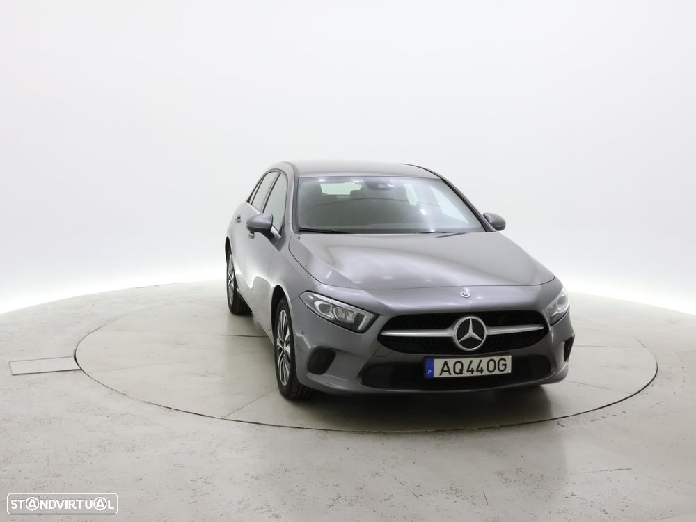 Mercedes-Benz A 250 e Style Plus - 11