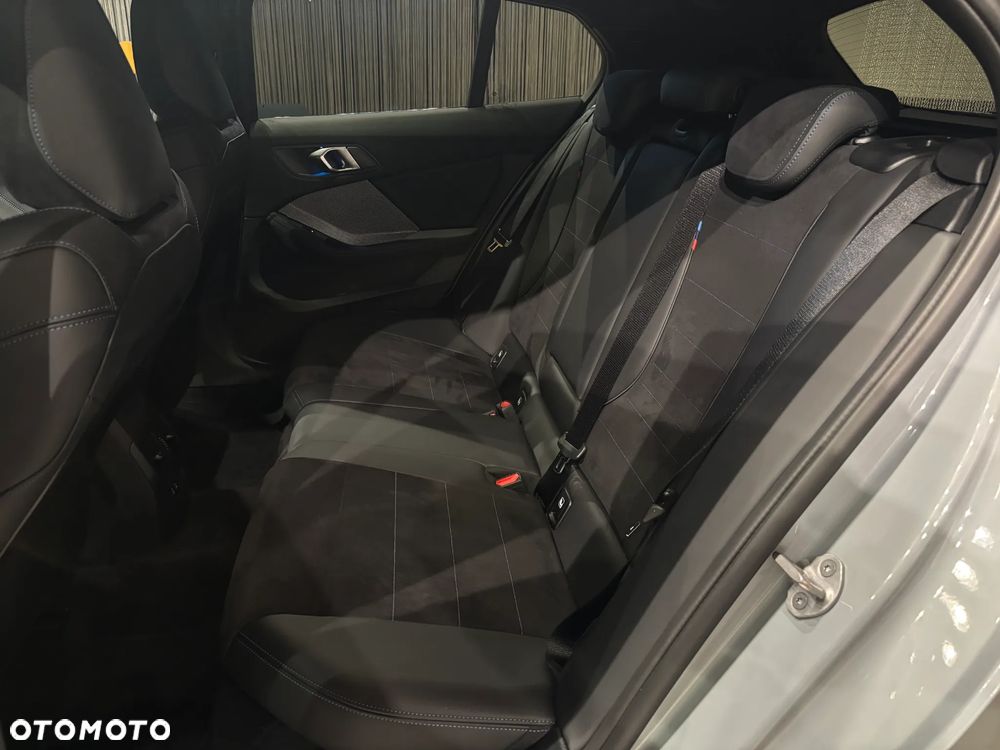 BMW Seria 1 - 25