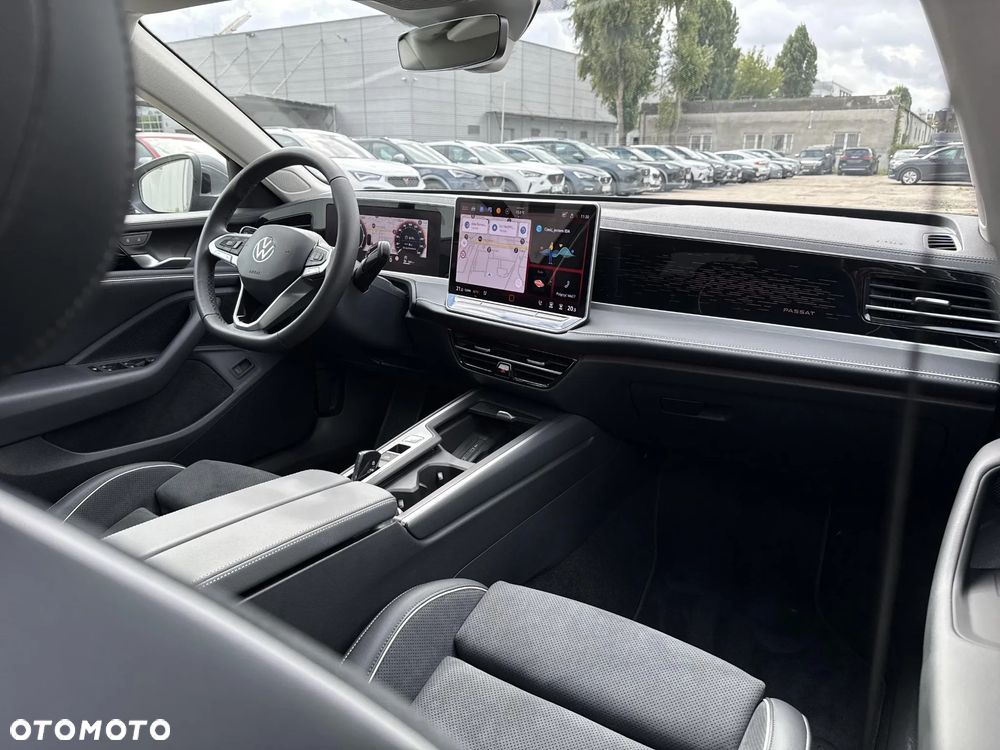 Volkswagen Passat - 14