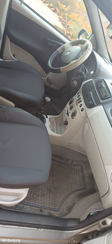 Fiat Punto - 18