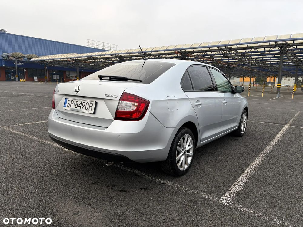 Skoda RAPID 1.0 TSI Style - 3