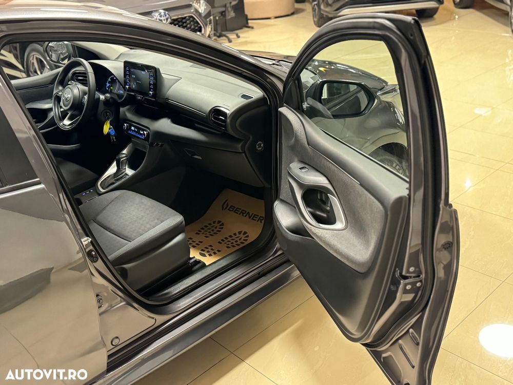 Toyota Yaris Hybrid 130 1.5 VVT-i Style - 23