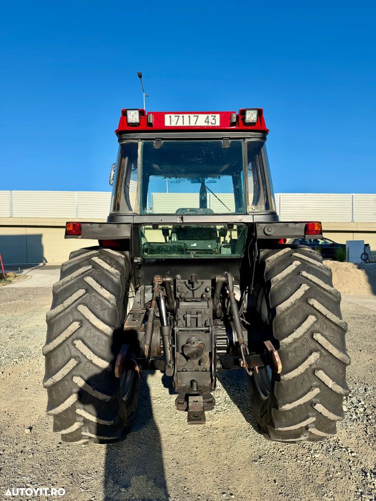 Case IH 856 - 6