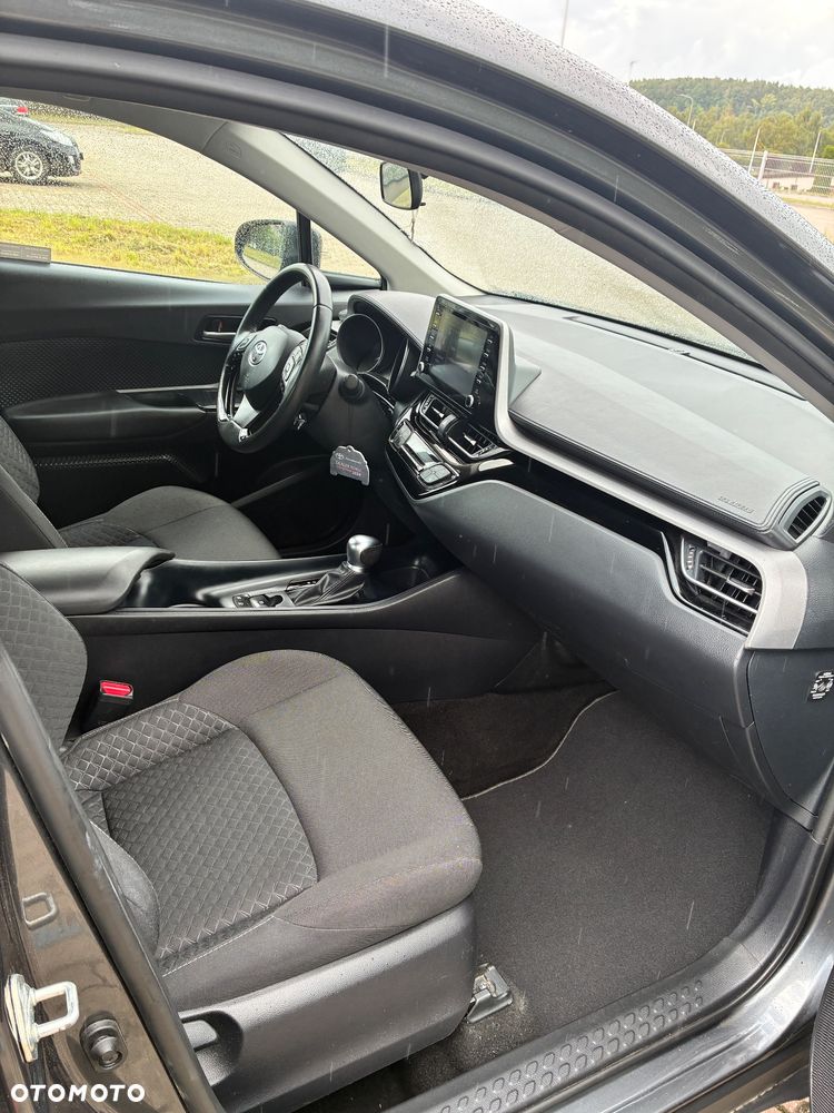 Toyota C-HR - 13