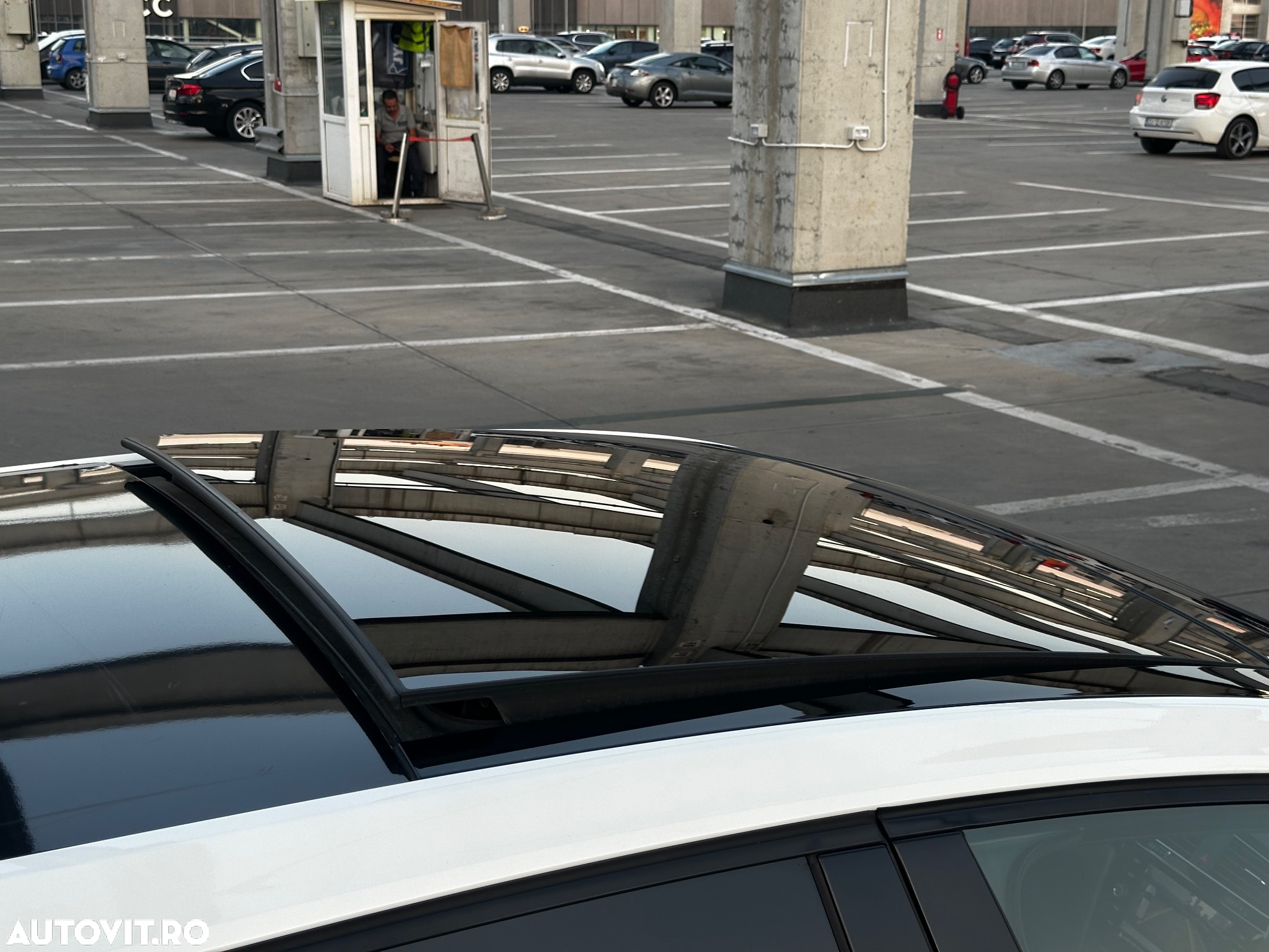 Volkswagen Golf GTI 2.0 TSI OPF DSG Performance - 7