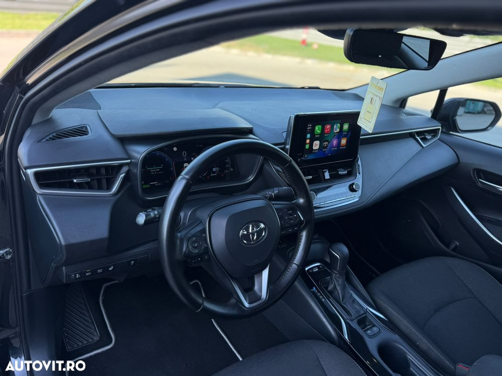Toyota Corolla 1.8 HEV Business - 9