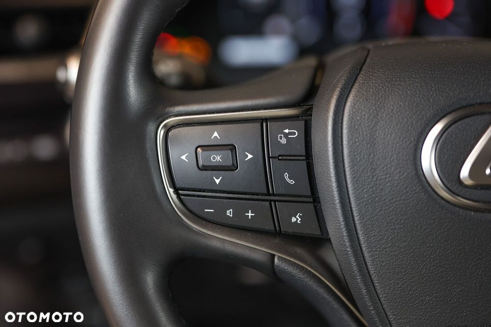 Lexus UX 200 Elegance 2WD - 25
