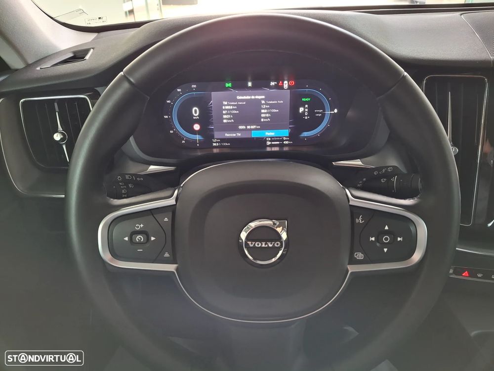 Volvo XC 60 2.0 T6 PHEV Core AWD - 21