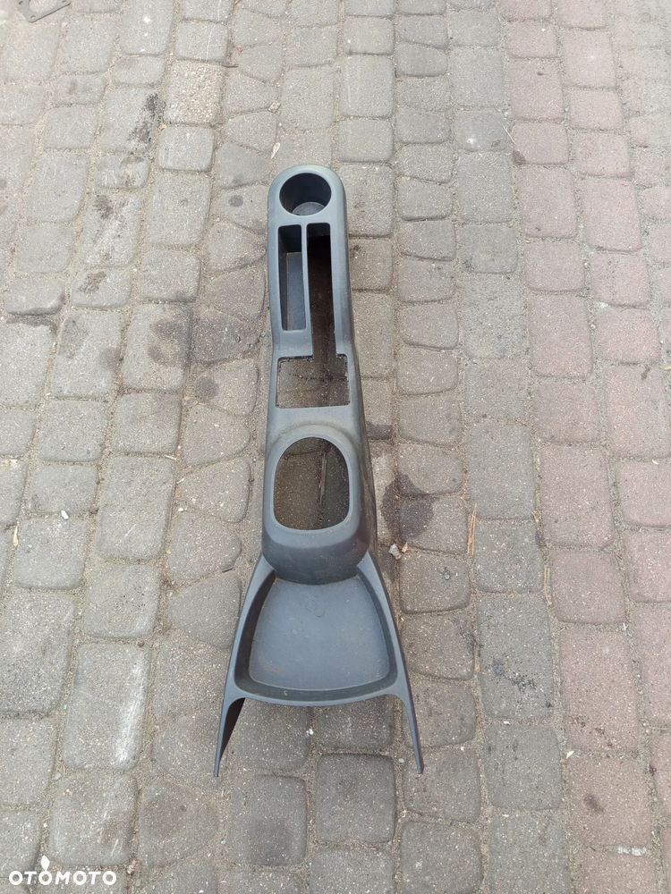 TUNEL ŚRODKOWY TOYOTA YARIS II 06- - 4