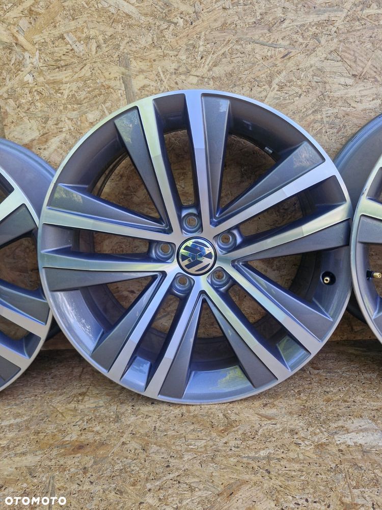 4x FELGA VW SHARAN II 7N 18" KOMPLET 7N0601025F - 3