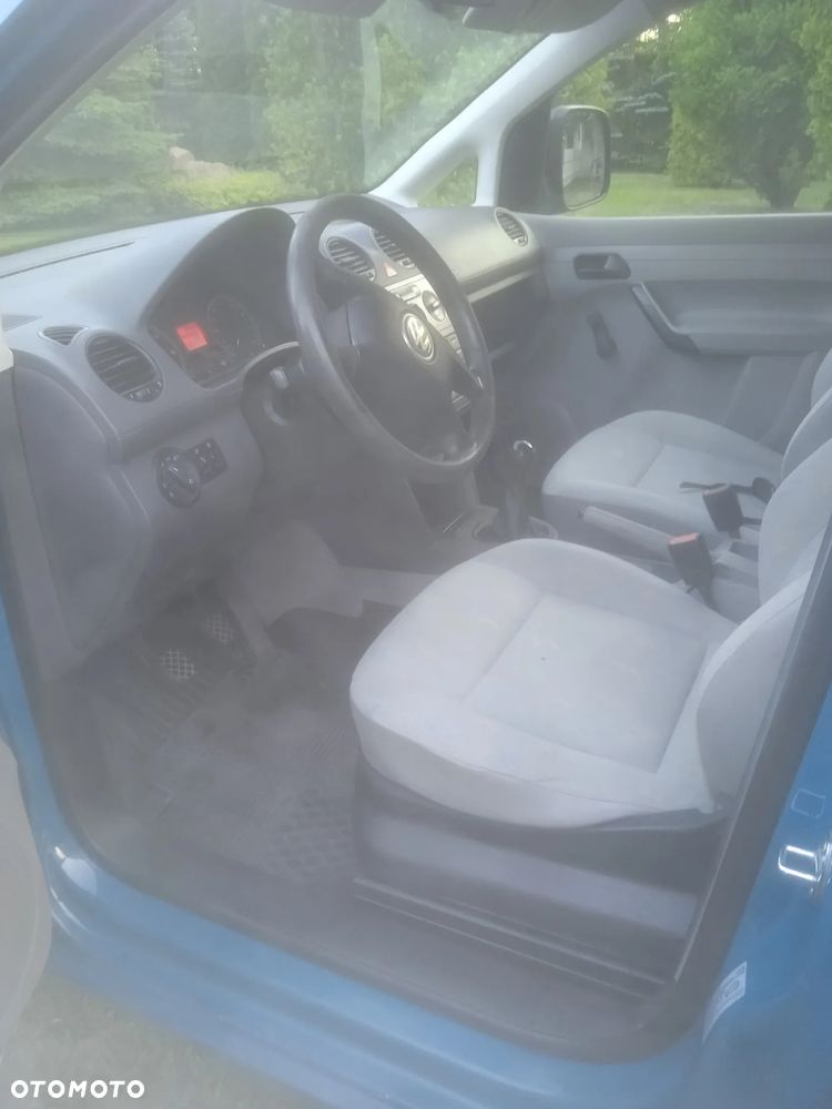 Volkswagen Caddy - 5