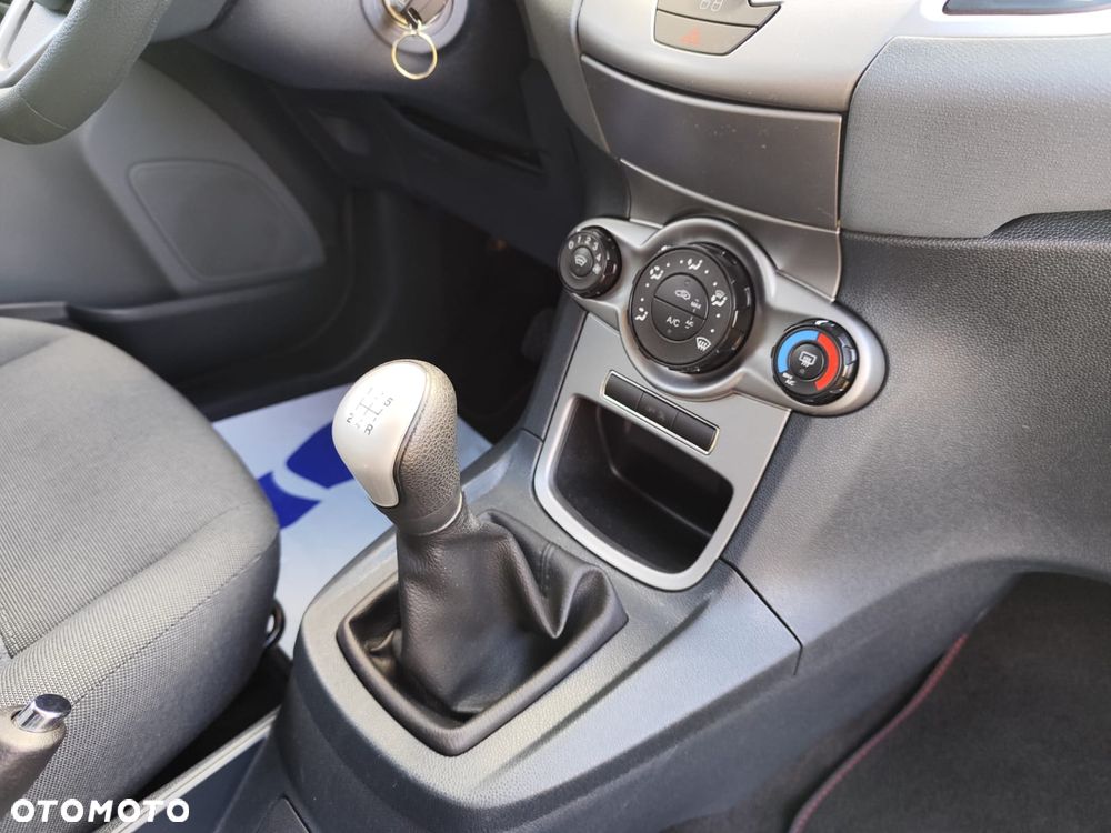 Ford Fiesta 1.25 Trend - 22