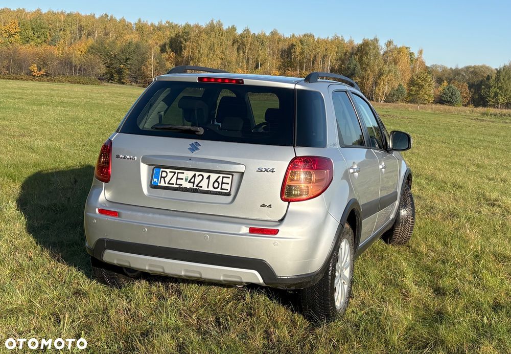 Suzuki SX4 - 4