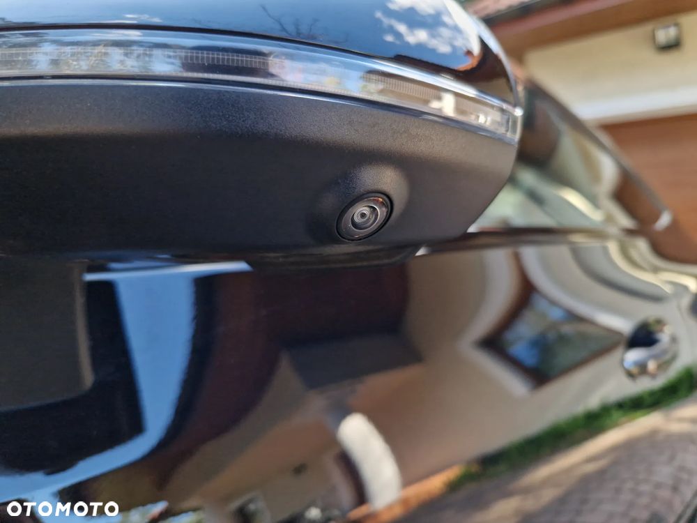 Mercedes-Benz CLE AMG 53 mHEV 4-Matic+ - 11