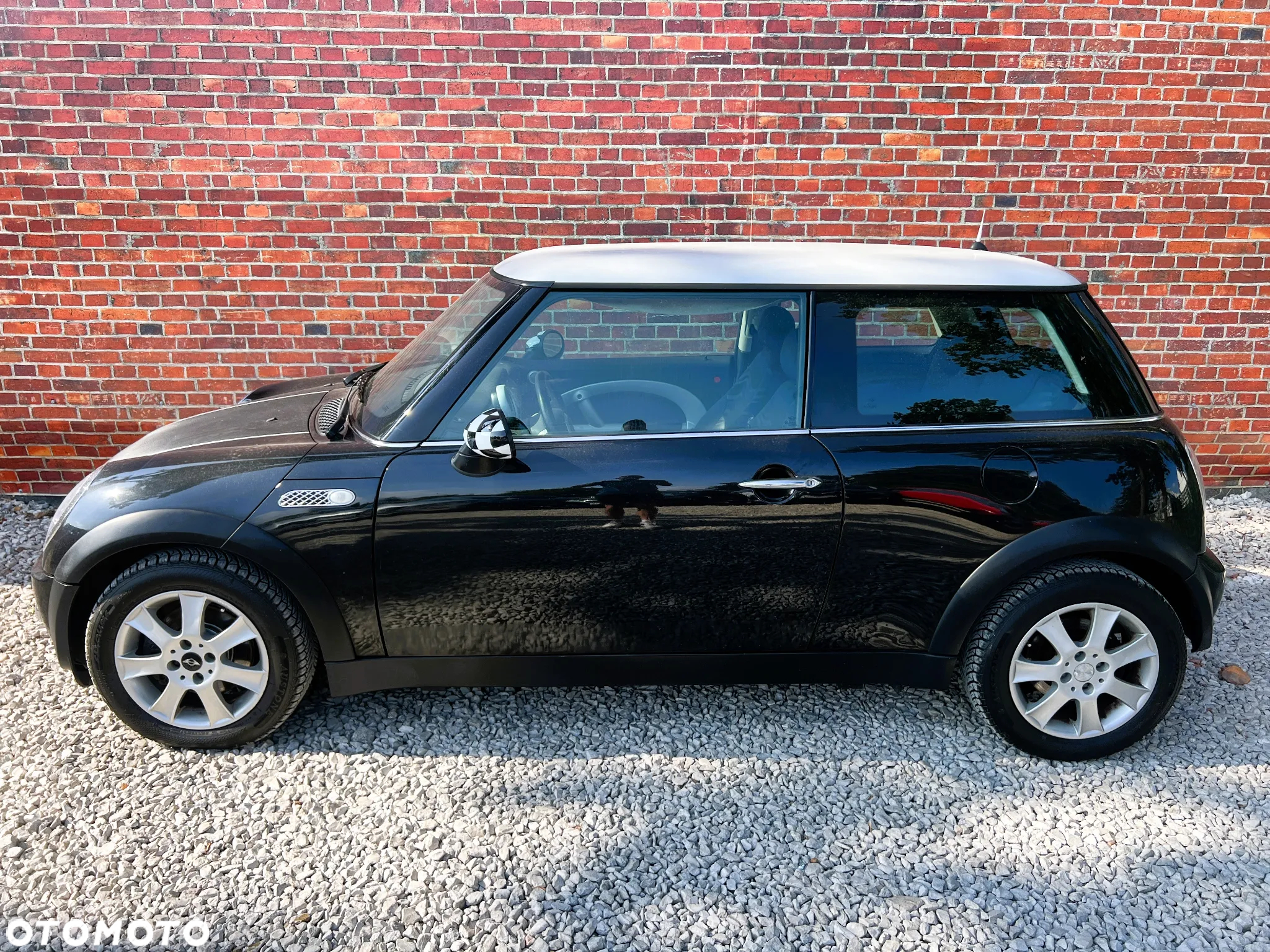 MINI ONE Standard - 33
