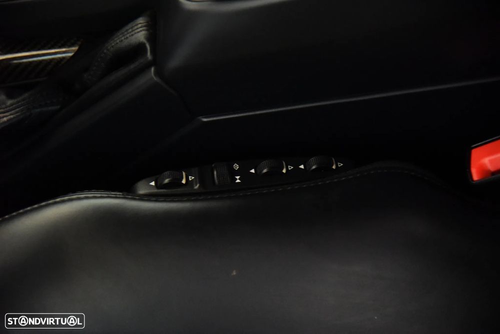 Mercedes-Benz G 63 AMG SpeedshiftFT 7G-TRONIC - 17