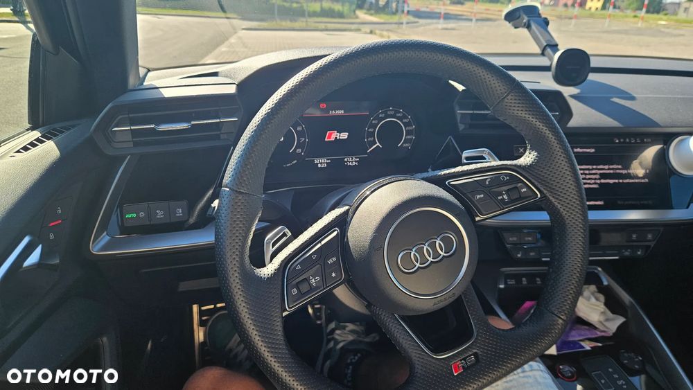 Audi RS3 Limousine - 13
