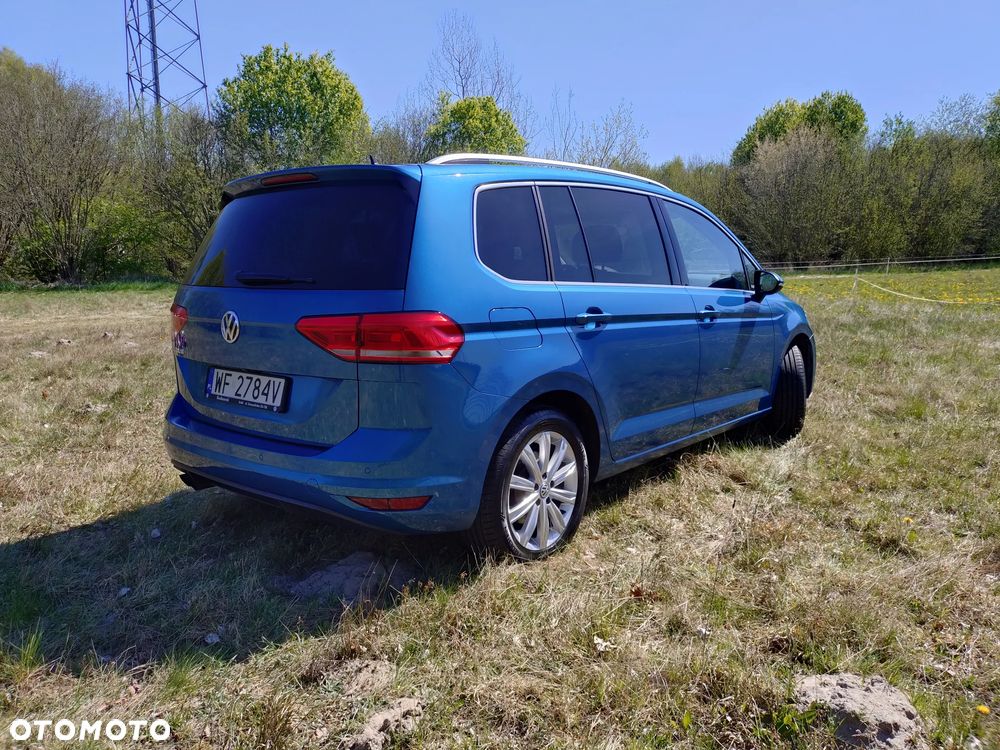 Volkswagen Touran - 5