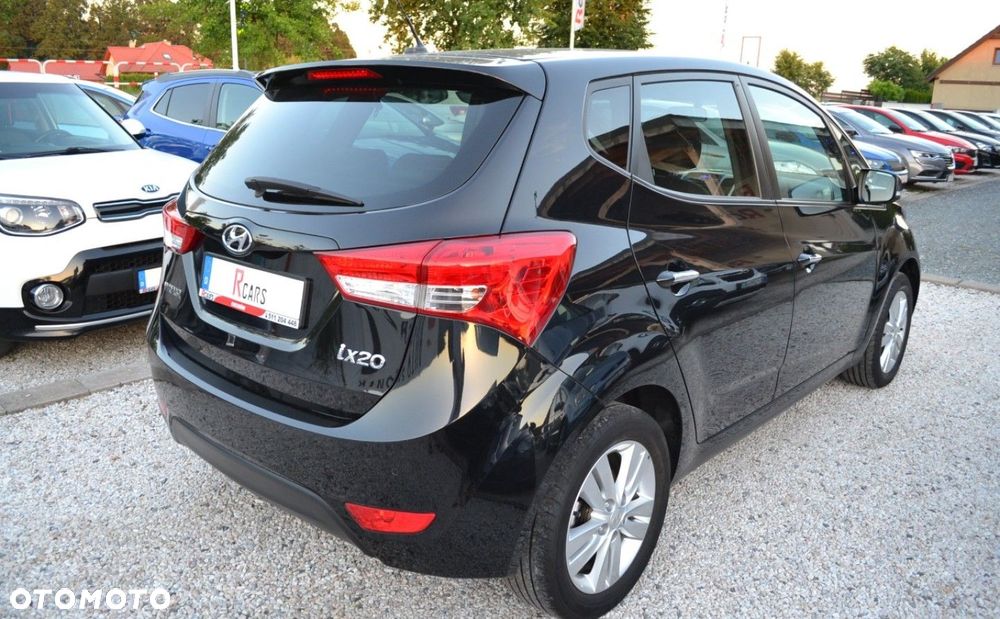 Hyundai ix20 1.4 Trend - 13