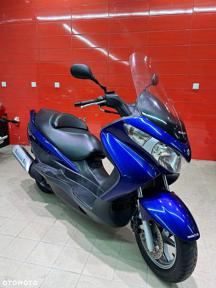 Suzuki Burgman - 1