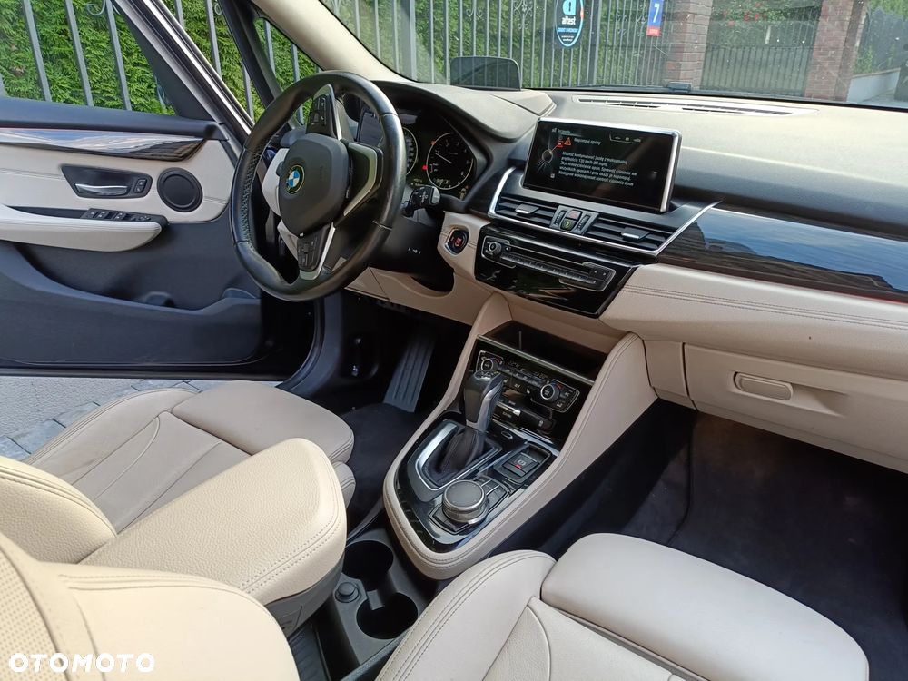 BMW Seria 2 218d Luxury Line sport - 17
