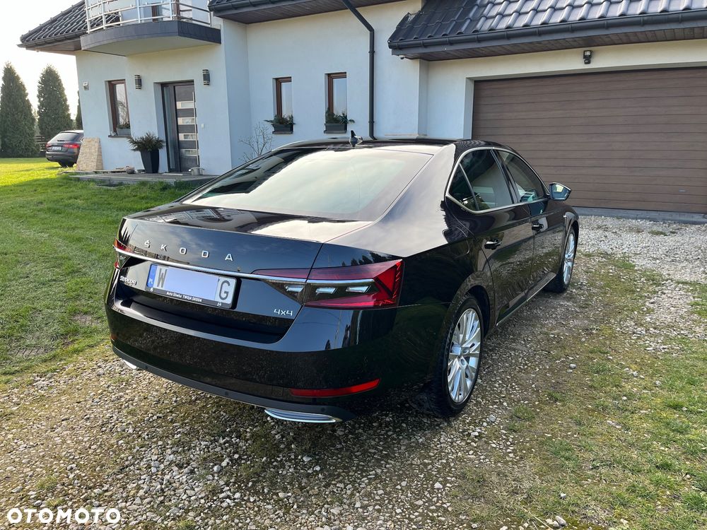 Skoda Superb 2.0 TDI SCR 4x4 L&K DSG - 5