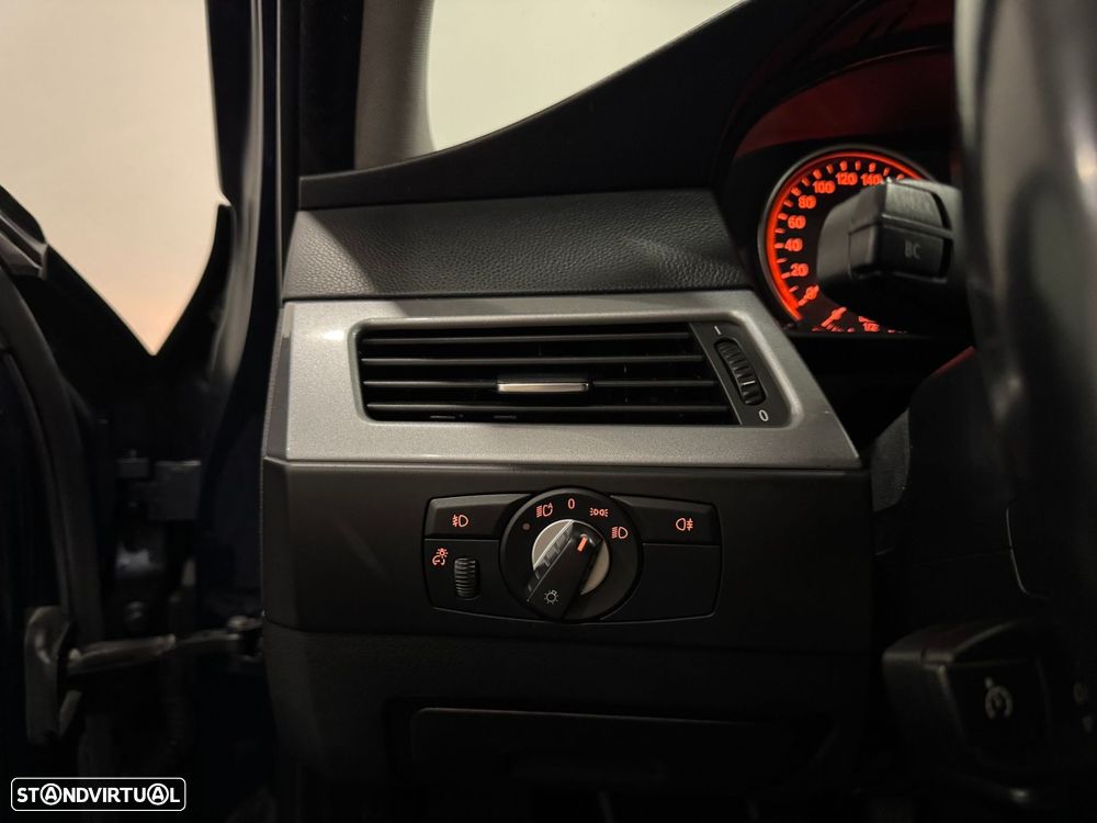 BMW 520 d Touring Sport - 43