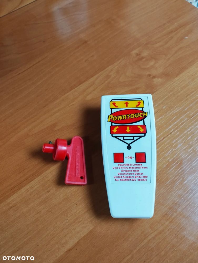 Hobby - TEC 460. DMC-1250. WŁĄCZ  FILMIK ! ŁÓŻKO MAŁŻEŃSKIE. MOTO-MOVER ! NOWY SOLAR. ŁAZIENKA. - 18