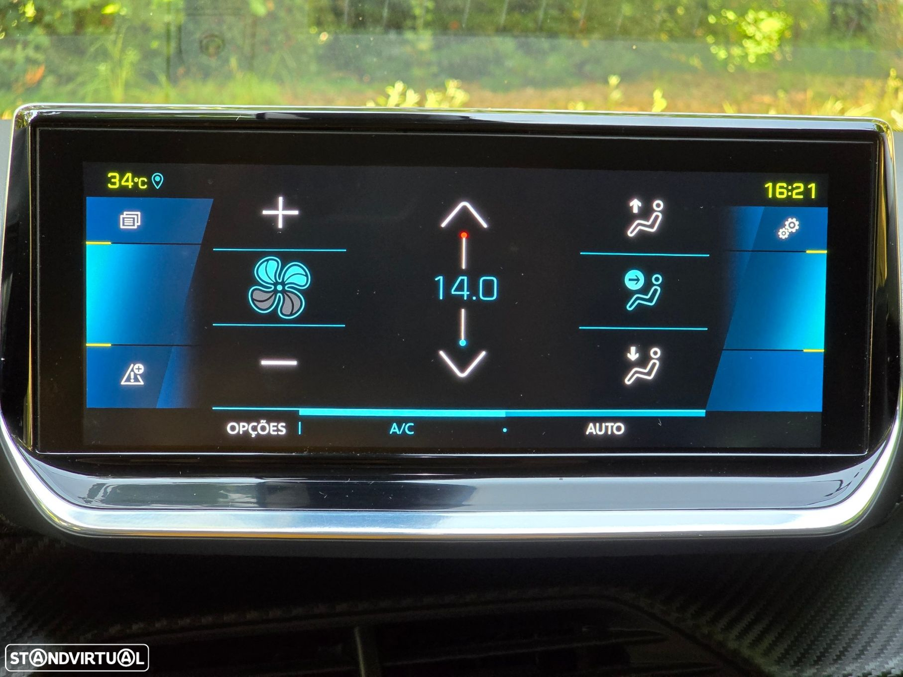 Peugeot e-2008 50 kWh Allure - 12