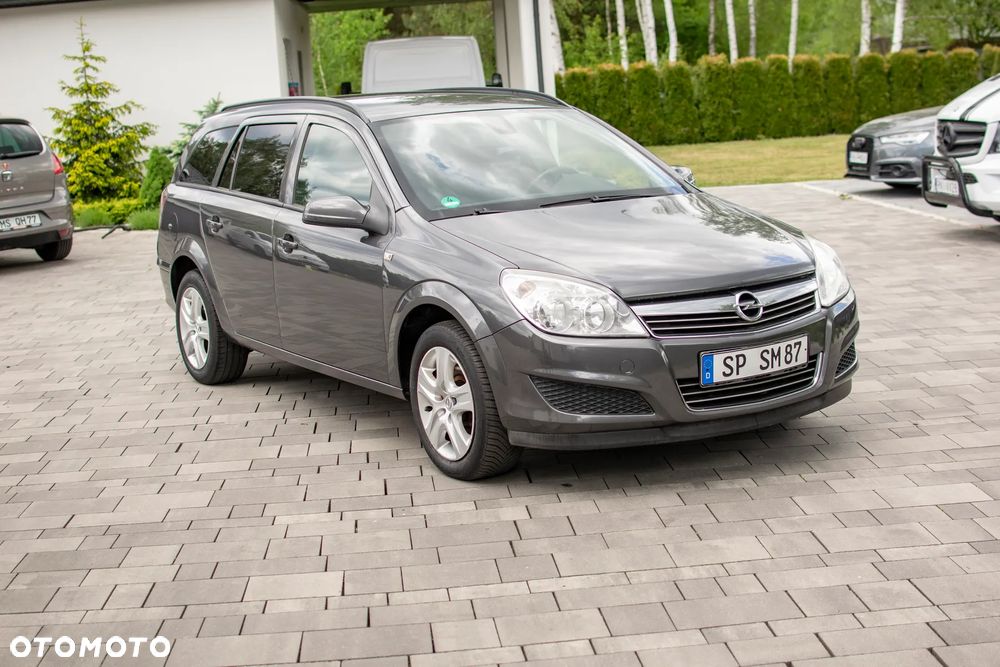 Opel Astra - 32