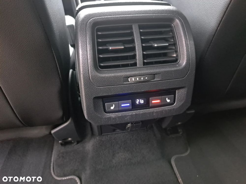 Volkswagen Touran 1.5 TSI ACT OPF DSG Trendline - 30