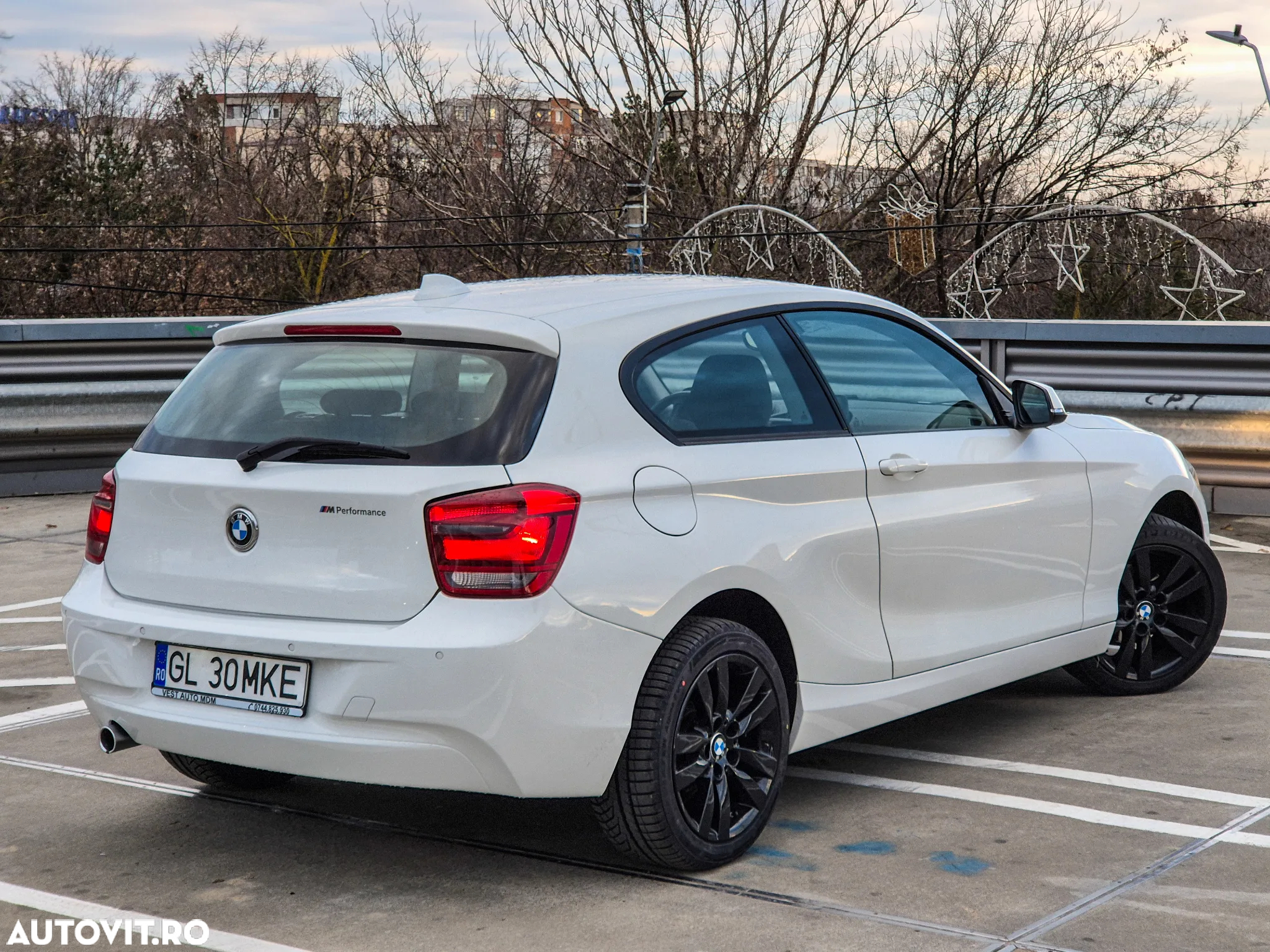 BMW Seria 1 116i - 5