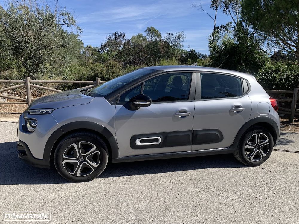 Citroën C3 Pure Tech S&S Shine - 2