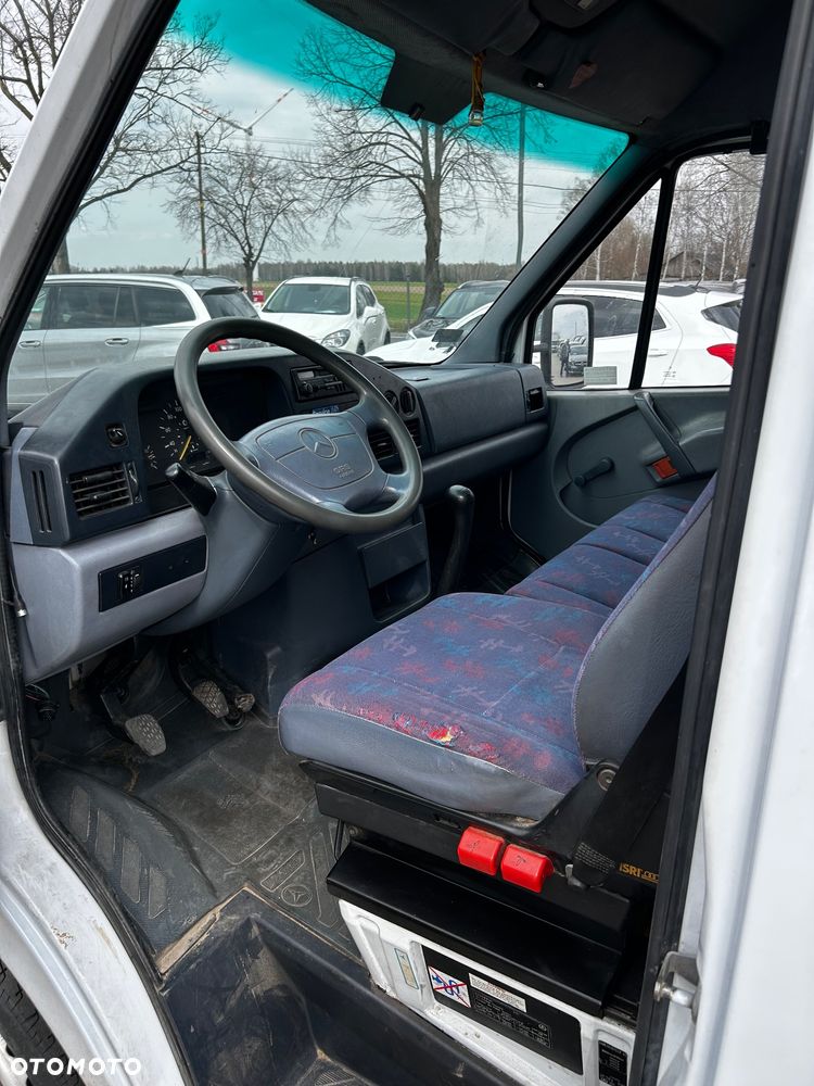 Mercedes-Benz Sprinter - 10