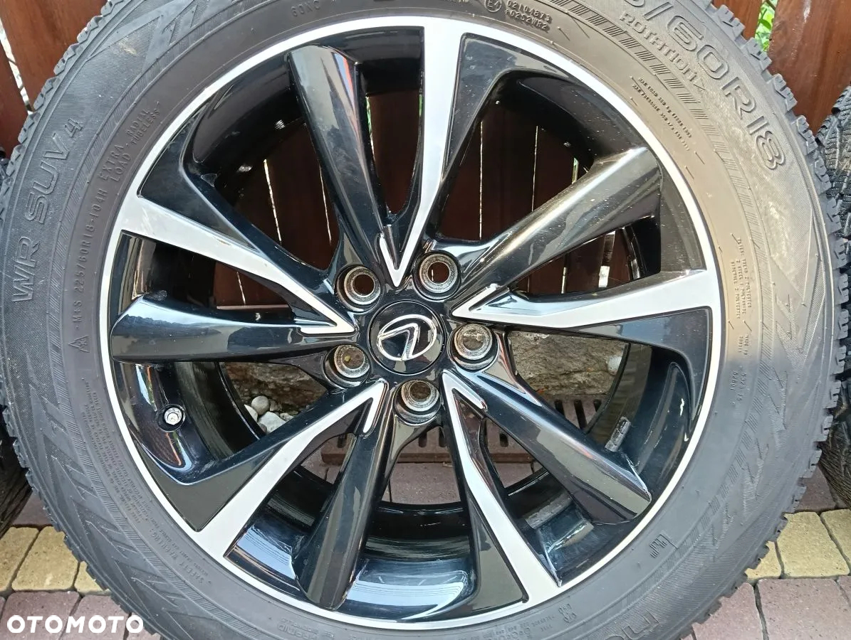 LEXUS NX 14-21r Koła z Oponami Zimowymi 225/60 R18 NOKIAN 20r - 4