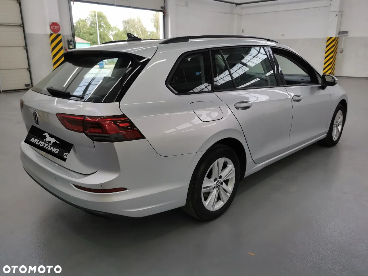 Volkswagen Golf VIII 1.5 TSI EVO Life - 5