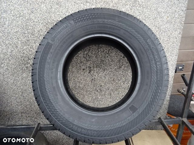 225/70/R15c 112/110R Continental Van Contact 4 seasons - 5
